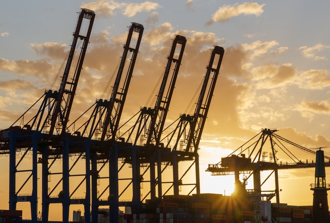 Currents: Currency Shifts, Tariffs & Global Investing